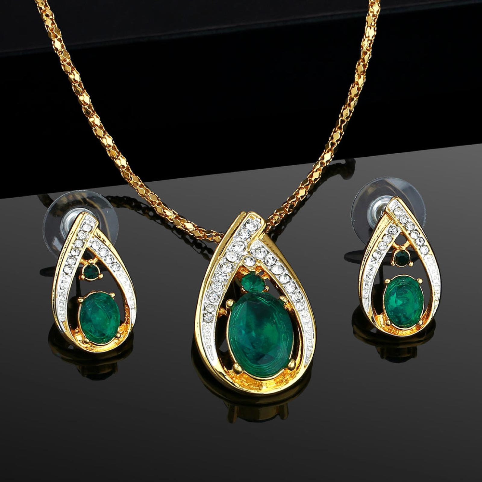 Emerald Drop Pendant Sets